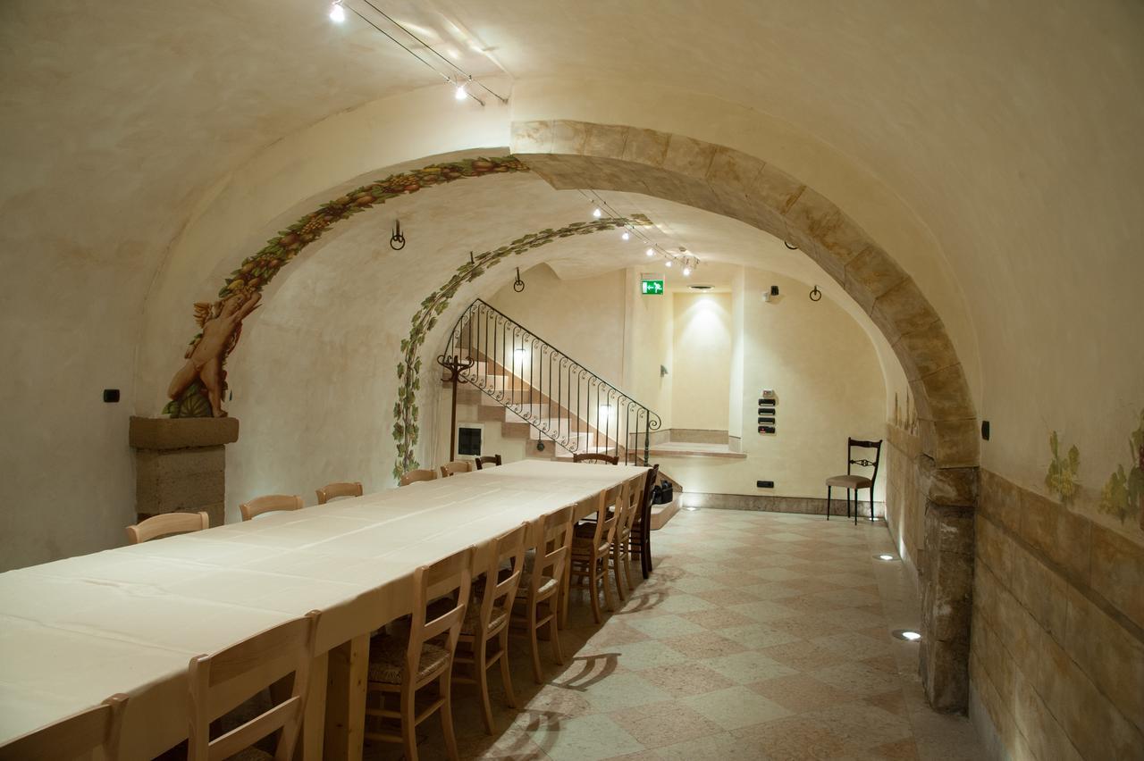 Antico Albergo نيغرار المظهر الخارجي الصورة